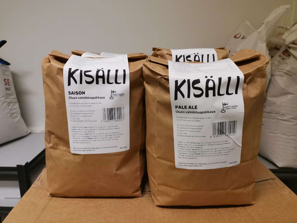 Kuvattu kisälli pakkaus, sisältää maltaat, humalat ja hiivan sekä ohjeet