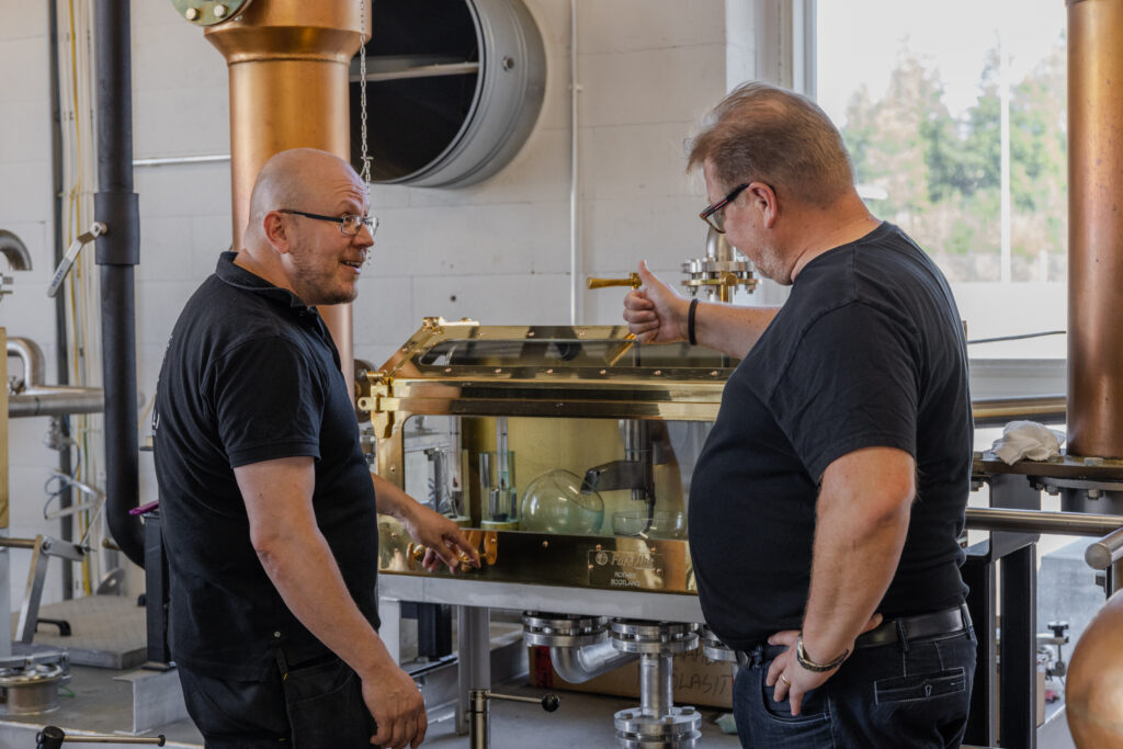 Juomaposti Tisleposti Teerenpeli Panimo