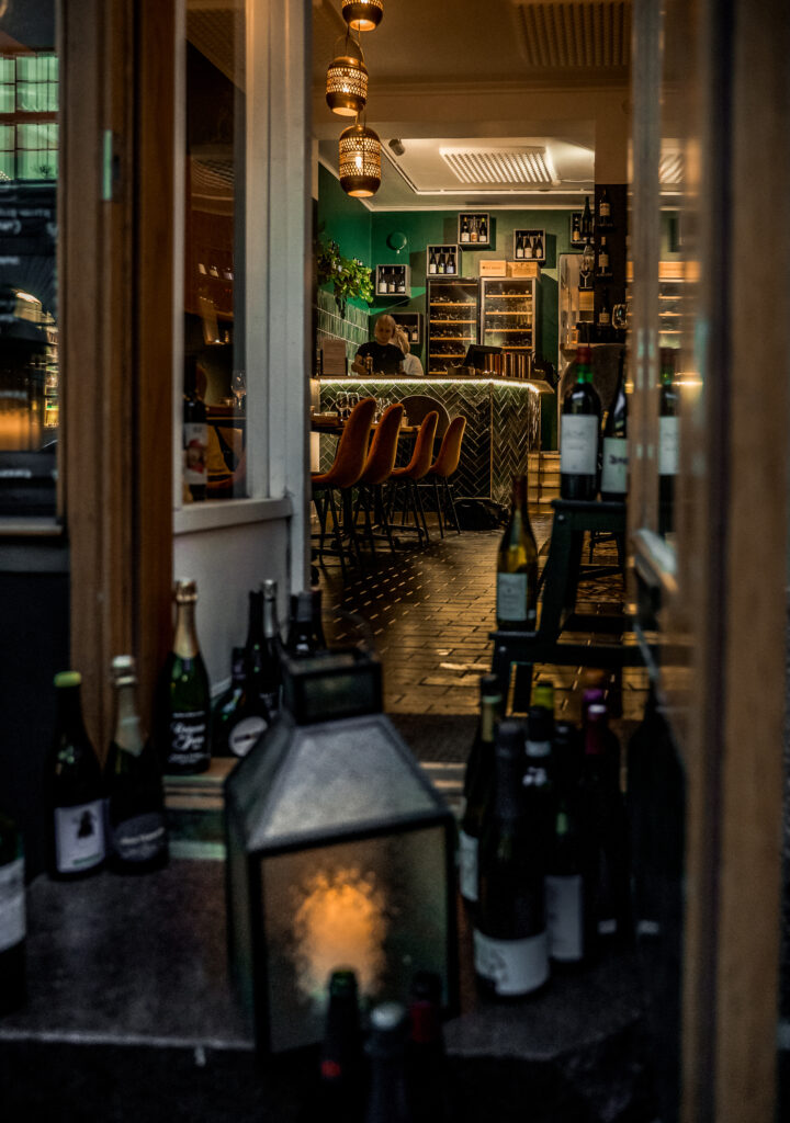 Juomaposti Apotek Viinibaari 